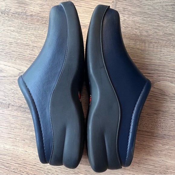 Navy Blue Klogs Mules - Picture 5 of 5